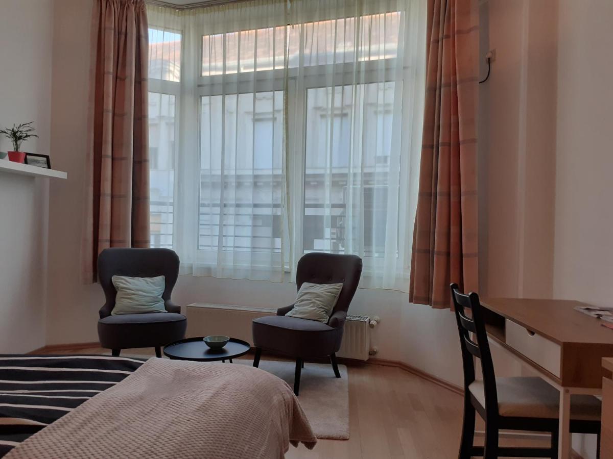Central Belvedere Apartman Budapest Bagian luar foto
